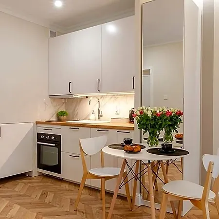 Sky Home- Rose -manufaktura, Bezplatny Parking, Klima, Dostep Na Kod